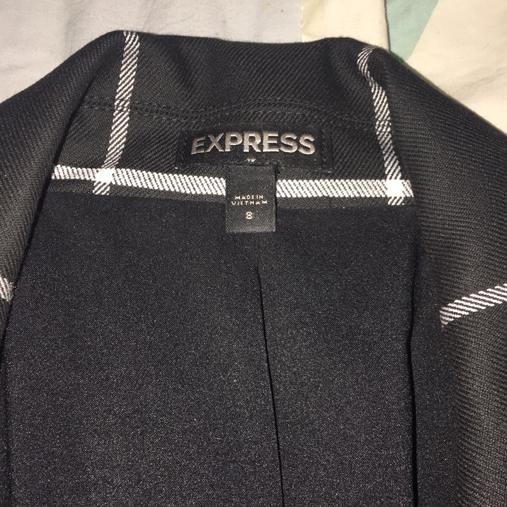 Express Blazer - Picture 2 of 3
